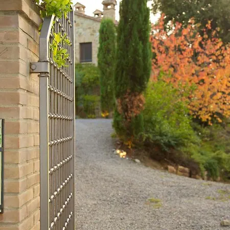 Villa Terra San Raffaele 10&3, Emma *
