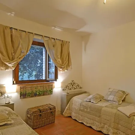 Villa Terra San Raffaele 10&3, Emma